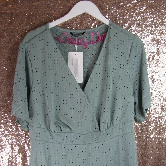NWT BloomChic green dress 14/XL - Picture 4 of 11